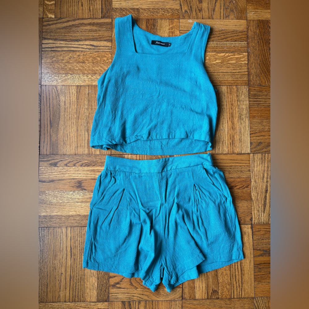 Blue Sleeveless Top and Shorts Set